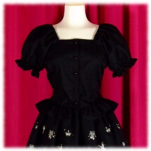 Blouse #16554 - Ruffled Afternoon Blouse (AB01-TR00) w/ Black Cotton Poplin Solid