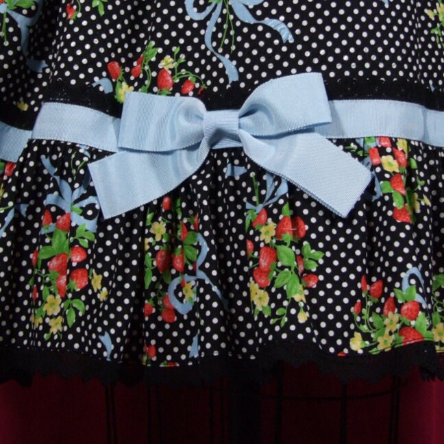 Black Strawberry Splendor Skirt